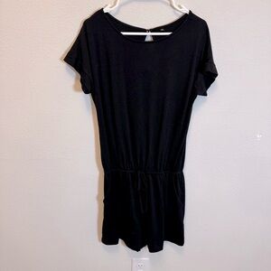 Womens‎ Black Romper Drawstring Waist Casual Short Sleeve Medium